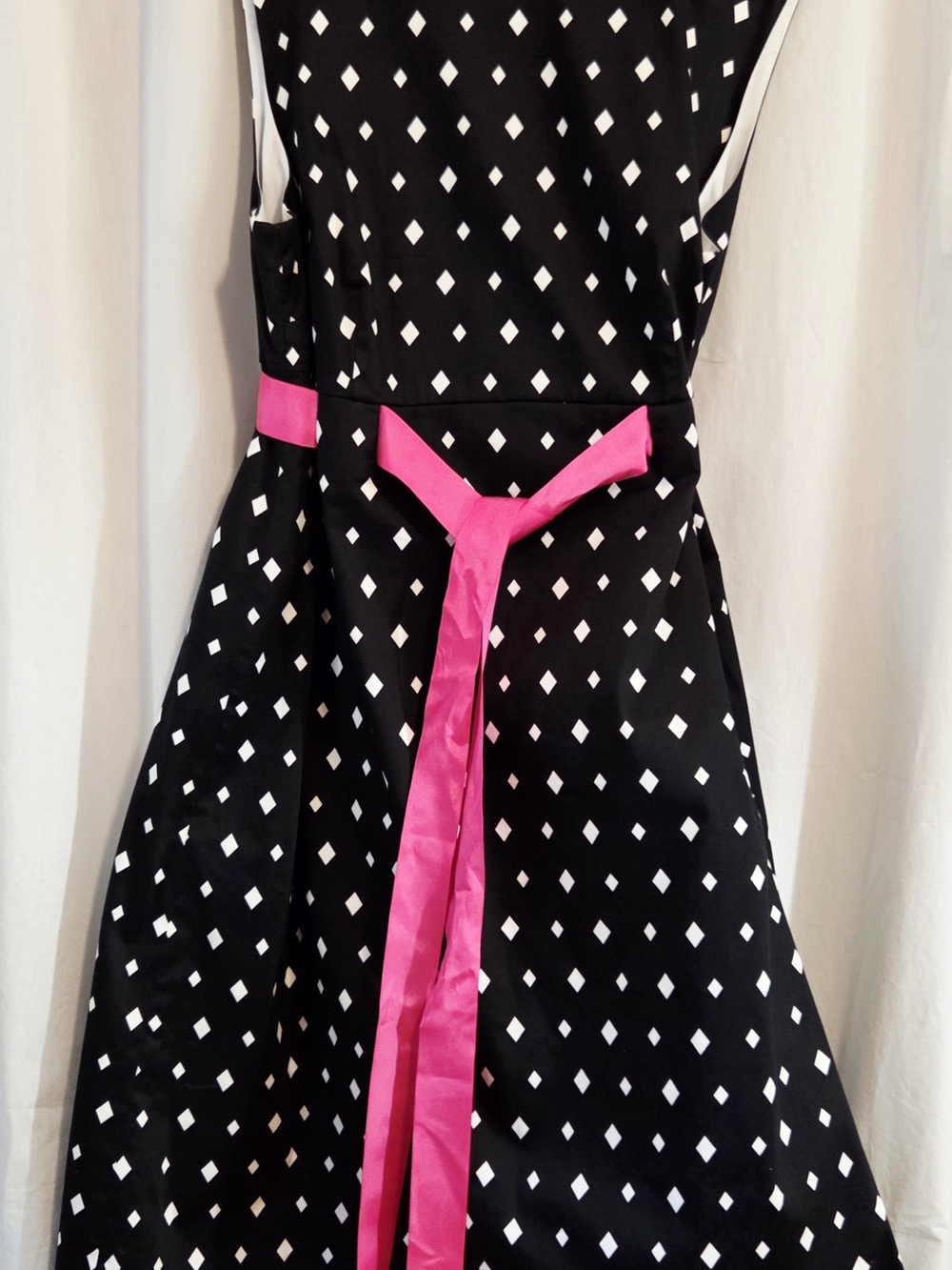 Willow Glenn NY Black White Diamond Dress Pink Sash 18W